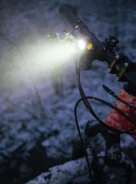 Мультифонарь Armytek Wizard C1 Pro Magnet USB, теплый свет, изображение 6